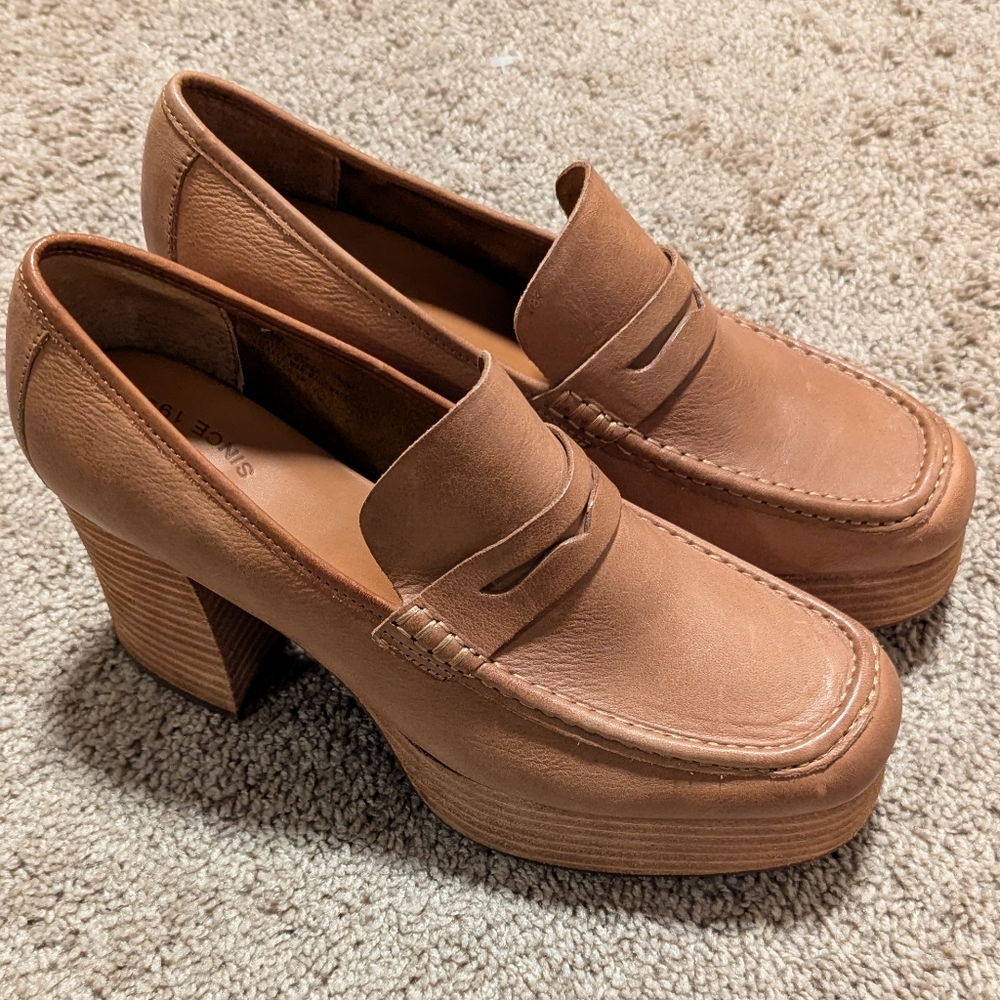 Kork-Ease Brown Barbara Loafer Size 11M
